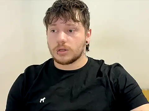 Skol 100802 online show from April 15, 7:36 pm