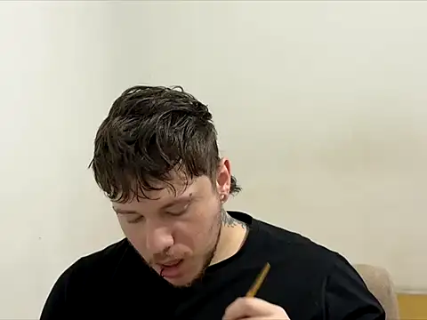 Skol 100802 online show from April 3, 4:04 pm