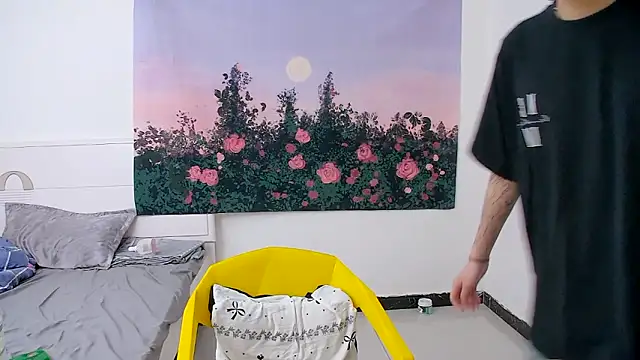 KK-cuteboy online show from April 15, 7:58 pm