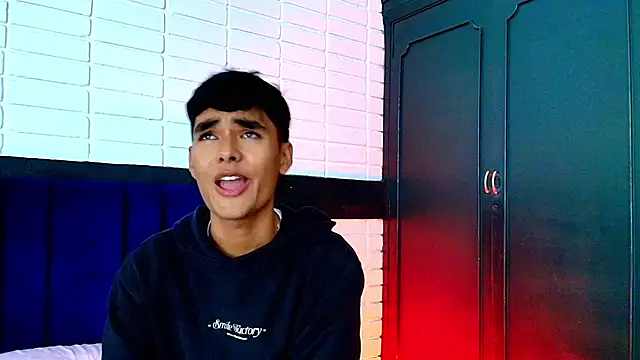AngelduzZzt online show from October 18, 1:05 pm