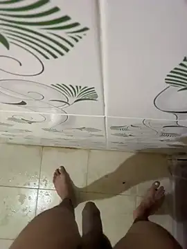 dickmaster8782 online show from April 10, 7:10 pm