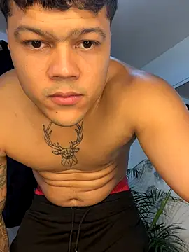 Boyhot 00 online show from November 10, 9:25 am