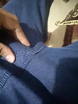 desiboysurya online show from October 29, 9:01 am