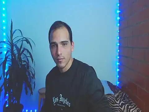 Maax3023 online show from November 2, 5:06 pm