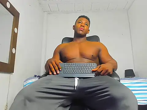 Michael smitht online show from November 4, 12:01 am