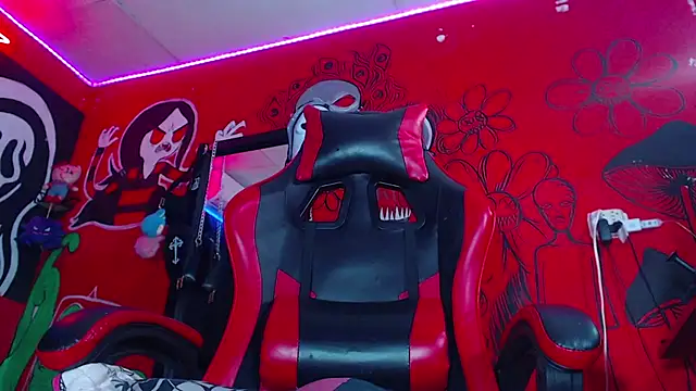 Monsterdominationx online show from December 3, 2:01 pm