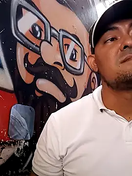 sexyandres 23 online show from April 14, 3:55 pm