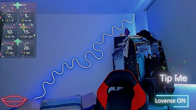 Lyric Mirage online show from November 11, 8:58 pm