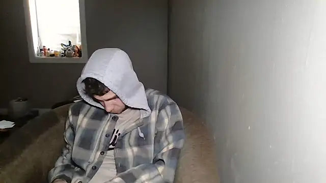 TyKindaNasty online show from April 14, 3:55 pm