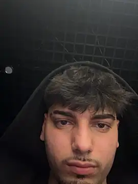 emir343475 online show from April 3, 9:11 pm