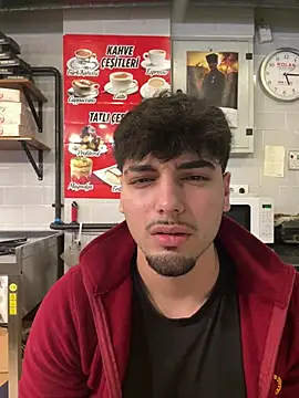 emir343475 online show from March 28, 2:17 pm