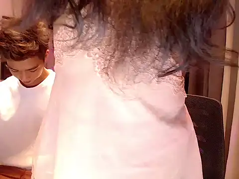 Urtwinkjinwoo online show from April 3, 5:21 pm