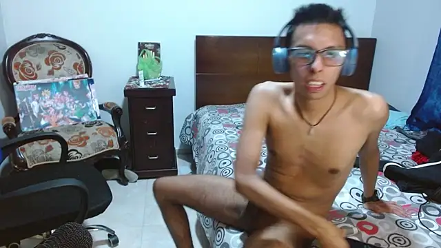 DavTwink3100 online show from November 25, 3:08 am