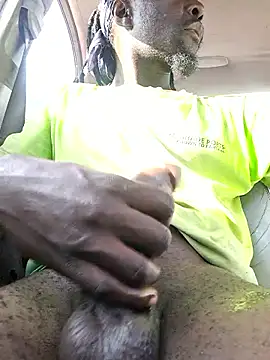 Mboro1988 online show from April 11, 1:47 pm