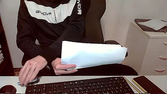 topg84 online show from December 5, 6:37 pm