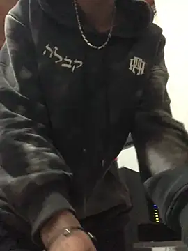 tian doyt69 online show from February 10, 4:39 am