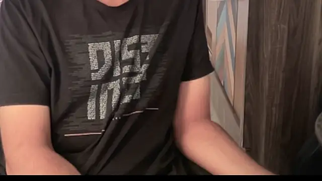 MakeMeAwareAah online show from April 12, 7:54 am