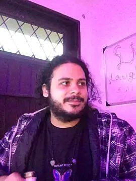 DemienMdivani online show from December 3, 11:00 pm