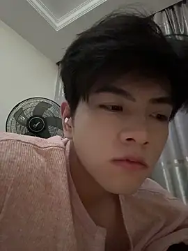 xiaofan777 online show from November 7, 3:15 pm