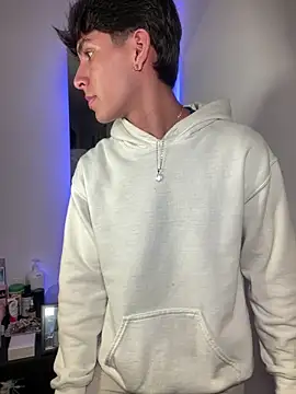 Will starr online show from April 17, 3:42 am