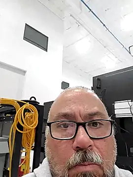 tsmack1972 online show from December 5, 6:53 am