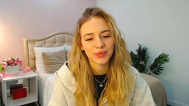 sassy cutie online show from October 22, 6:06 am