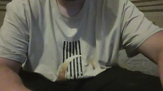 guywithboobs online show from October 24, 5:14 pm