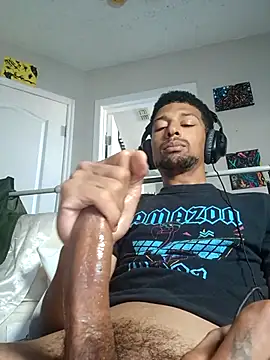 BigPrettyDick777 online show from February 2, 9:23 pm