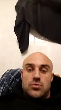 BulbasaurIsmettv online show from February 11, 5:01 am