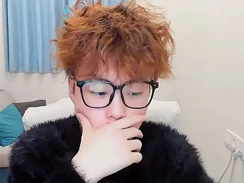 L1kuto online show from October 25, 9:55 am