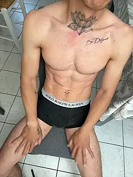 OnlyMrxxx online show from April 23, 8:19 am