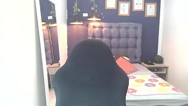 Lunatico x online show from October 28, 8:22 pm