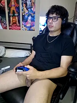 Ais B10 online show from March 2, 5:08 am