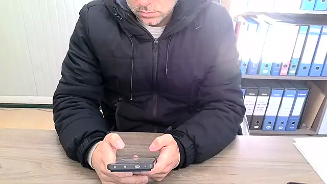 Evasionee online show from December 1, 7:33 am