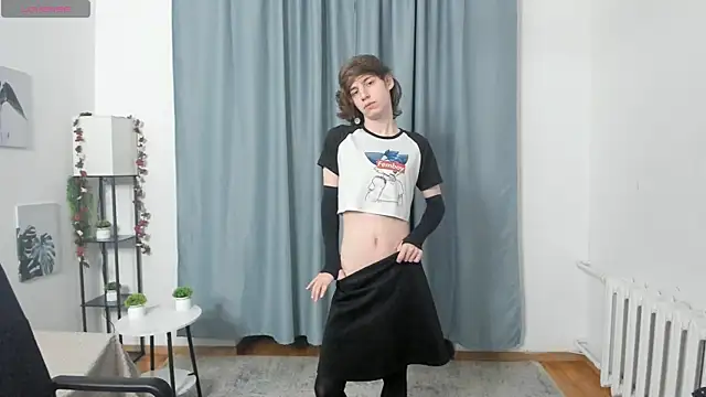 AvenGlow online show from December 15, 5:26 am