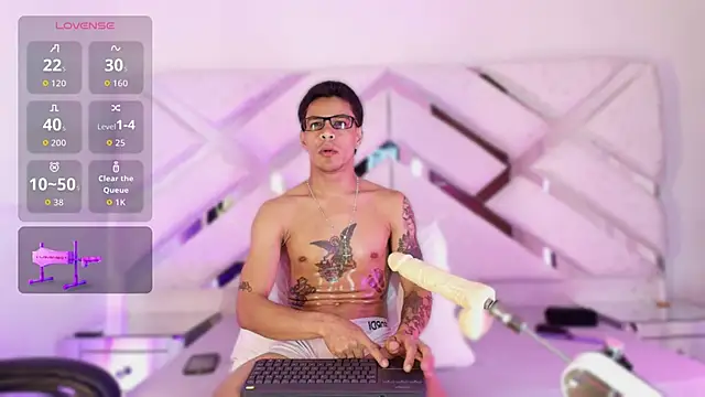 Andrew Haalls online show from February 17, 8:52 pm