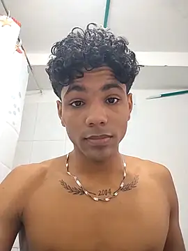 Alex Sweeting online show from April 11, 8:45 pm