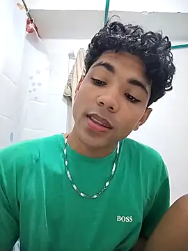 Alex Sweeting online show from March 28, 9:15 pm