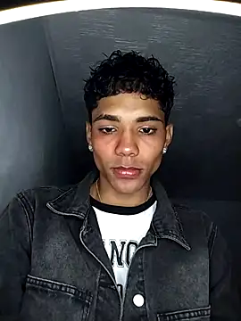 Alex Sweeting online show from January 11, 9:35 am