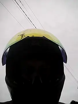 Yordiparra online show from April 7, 1:33 pm