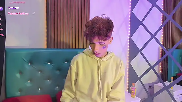 Max Steell online show from January 14, 3:55 am