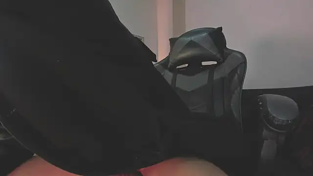 Senpai Lover online show from October 30, 9:38 pm