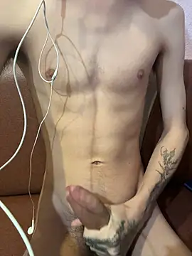 romanceteen online show from January 7, 9:09 pm