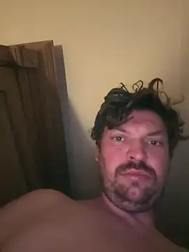 Johangrunn online show from October 31, 8:45 pm