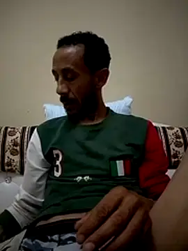 walide100000 online show from April 12, 8:54 pm