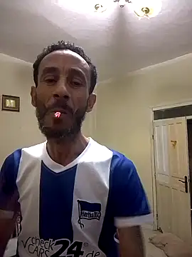 walide100000 online show from April 11, 7:39 pm