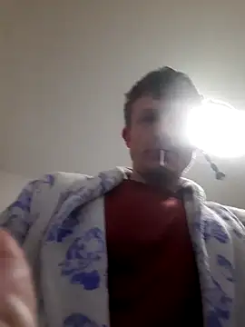 jigglethaypussi online show from February 25, 7:31 am