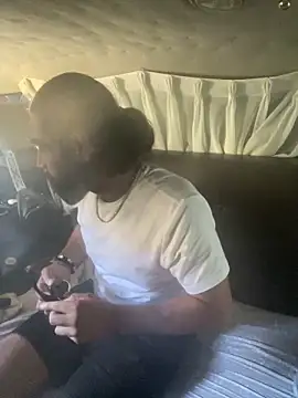 Dave 5518 online show from April 24, 8:44 pm