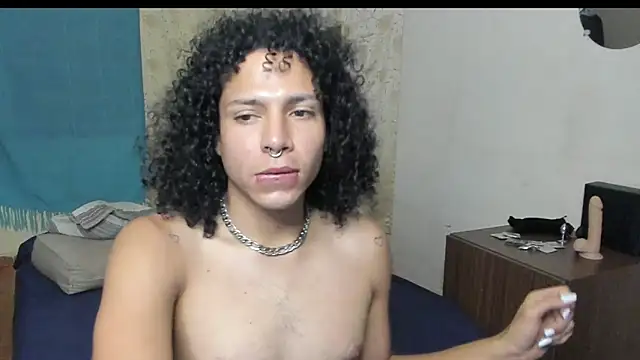 Angelwhitte online show from November 6, 4:04 am