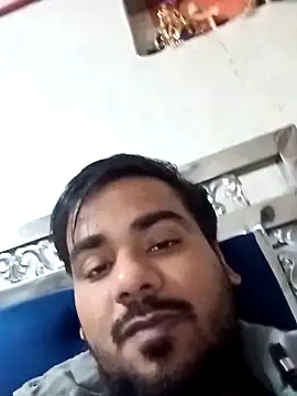 naughtyboyjii online show from November 20, 10:58 am